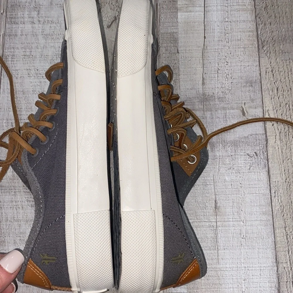 Frye Ludlow men’s canvas shoes in grey color size 7 1/2